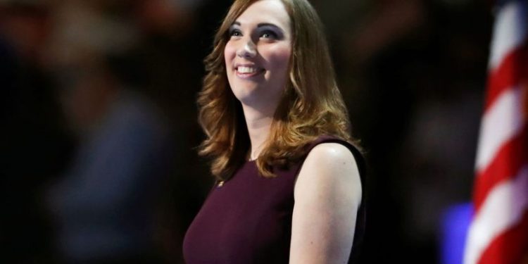 SARAH MCBRIDE, LA PRIMERA SENADORA ESTATAL TRANS DE LA HISTORIA DE EE.UU.