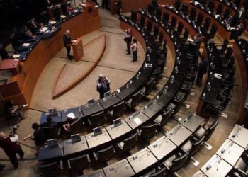 SENADO MEXICANO DISCUTIRÁ MARIHUANA LEGAL ENTRE PROTESTAS DE CONSUMIDORES