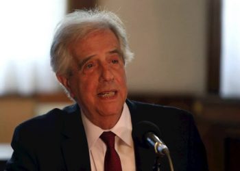 TABARÉ VÁZQUEZ ESTÁ BIEN TRAS SUFRIR UNA «TROMBOSIS PROFUNDA»