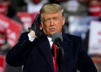TRUMP DENUNCIA FRAUDE ELECTORAL SIN APORTAR PRUEBAS Y EXIGE PARAR EL RECUENTO