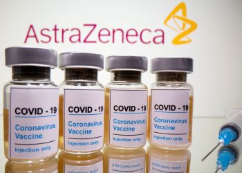 VACUNA CONTRA COVID-19 DE ASTRAZENECA PROVOCA RESPUESTA INMUNITARIA EN ADULTOS MAYORES