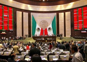 LOS DIPUTADOS FEDERALES DEL PT  PIDEN DETENER «CAMPAÑA DE PRESTIGIO»