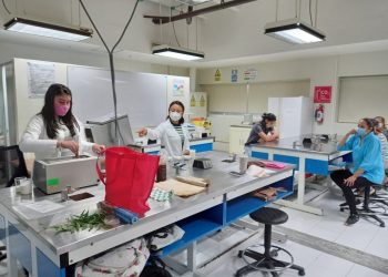 ESTUDIANTES DE LA UNICARIBE REALIZAN ESTUDIOS Y PROYECTOS AMBIENTALES PARA COOPERATIVAS