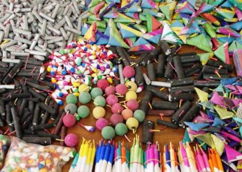 REDES SOCIALES DESCONTROLAN LA VENTA DE PIROTECNIA SIN PERMISOS