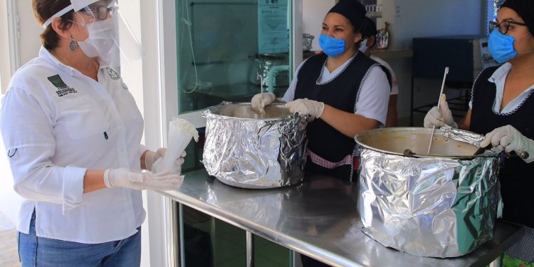 “EN ESTAS FIESTAS NADIE SE QUEDA SIN COMER”: LAURA BERISTAIN