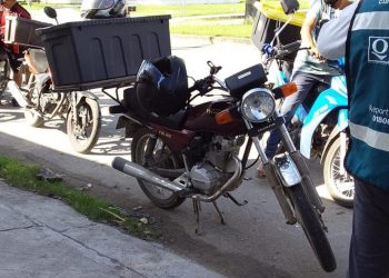 LEGISLATURA REGULARIZARÁ MOTO SERVICIOS
