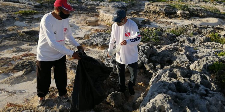 EN LO QUE VA DEL MES DE DICIEMBRE RETIRA ZOFEMAT MÁS DE TRES TONELADAS Y MEDIA DE DESECHOS SÓLIDOS DE COSTAS DEL LADO ORIENTAL