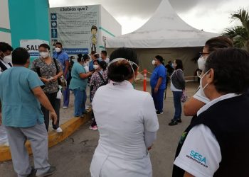 TRABAJADORES DE LA SALUD EXIGEN BONO COVID