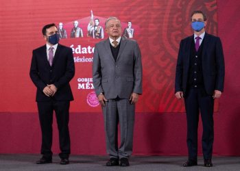 AMLO ANUNCIA QUE SE ESTABLECERÁ UNA OFICINA EN PALACIO NACIONAL