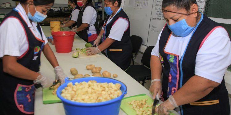 CUENTAN SOLIDARENSES CON ASISTENCIA ALIMENTARIA COMO APOYO DE GOBIERNO DE LAURA BERISTAIN