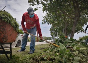 REDOBLA ESFUERZO “MANOS SOLIDARIAS” PARA LIMPIAR EL MUNICIPIO
