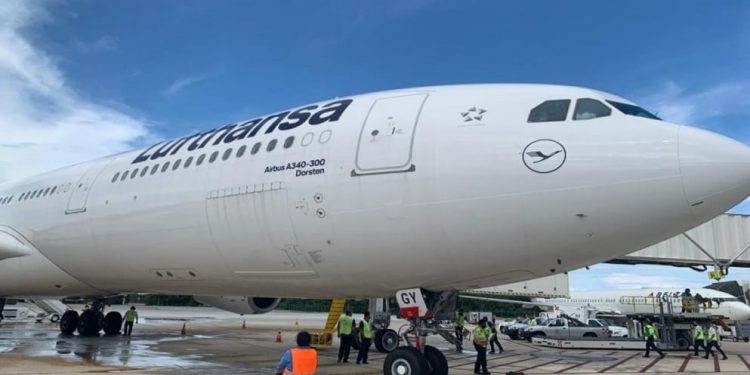 RÉCORD DE OPERACIONES EN EL AEROPUERTO INTERNACIONAL DE CANCÚN