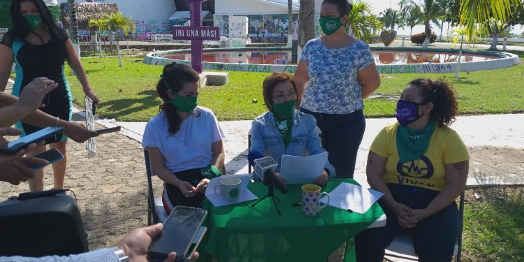 NO DEVOLVERÁ RED FEMINISTA INSTALACIONES DEL CONGRESO