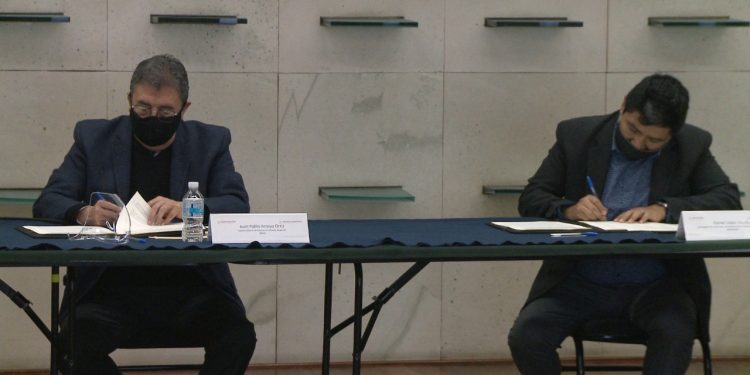 FIRMAN SEP Y SEMARNAT ACUERDO PARA CAPACITAR ALUMNOS Y DOCENTES DE CENTROS TECNOLÓGICOS DEL MAR