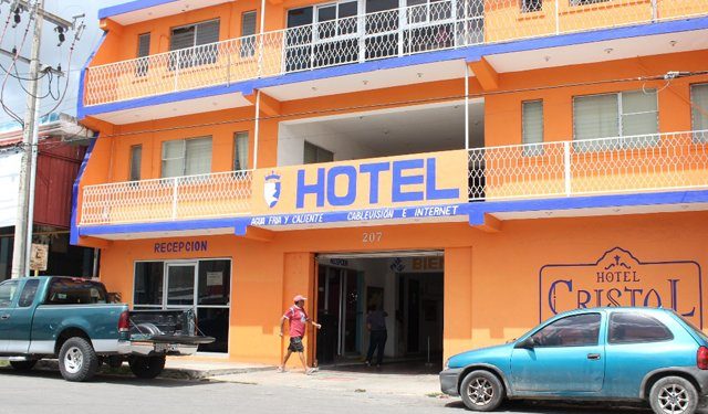 HOTELEROS GENERAN COMPETENCIA DESLEAL ENTRE ELLOS BUSCANDO CLIENTES DESESPERADAMENTE EN EL SUR DEL ESTADO