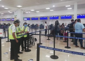 REGISTRA AEROPUERTO DE CANCÚN 352 OPERACIONES