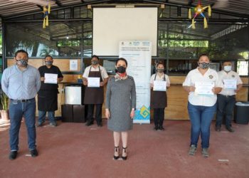 CATALINA PORTILLO ENTREGA EQUIPO A EMPRENDEDORES Y CLAUSURA CURSOS DE CAPACITACIÓN