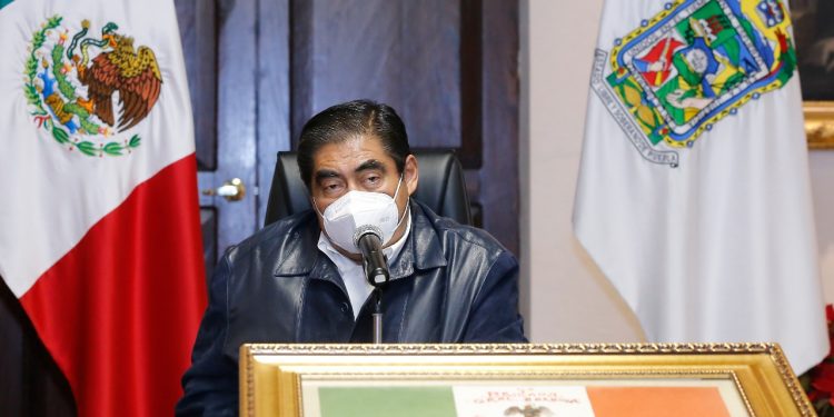 EXTRANJEROS EN PUEBLA SON EJEMPLARES, PERO ALGUNOS PRESOS POR EXTORSIÓN Y PRÉSTAMOS ILEGALES: MIGUEL BARBOSA