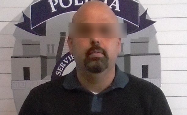 DETIENEN A ESCOLTA CON ARMA DE FUEGO EN CANCÚN