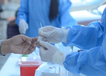LA SESA CONTINÚA CON LA APLICACIÓN DE LAS PRUEBAS RÁPIDAS PARA LA DETECCIÓN OPORTUNA DE CASOS DE COVID-19