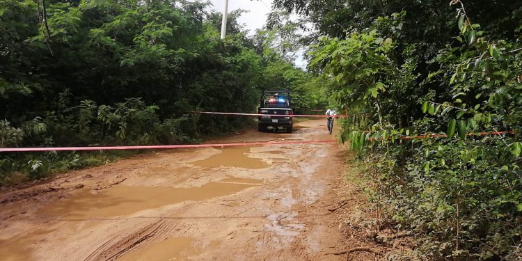 HALLAN CADÁVER EMBOLSADO CERCA DE LA COLONIA ANTORCHISTA DE CHETUMAL