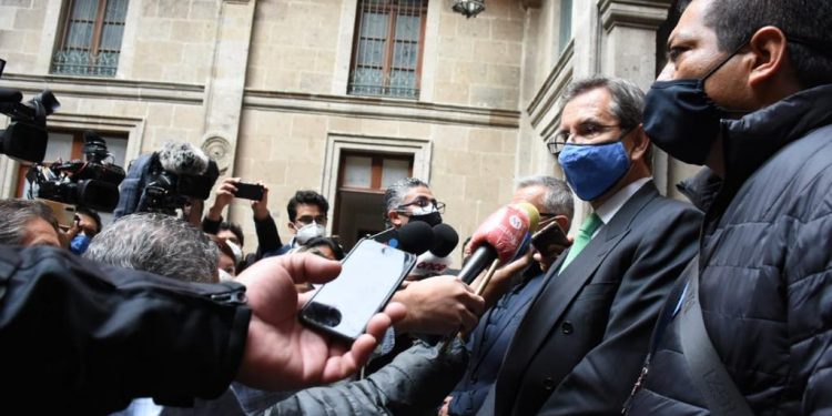 ALCANZAN SEP Y CNTE ACUERDO RESPECTO A PAGOS PENDIENTES A MAESTROS DEL ESTADO DE MICHOACÁN