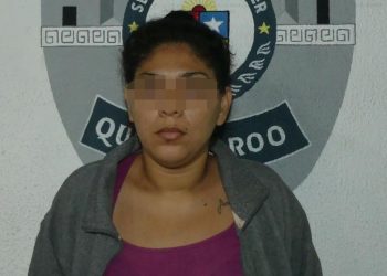 POLICÍA DE QUINTANA ROO ASEGURA A MUJER POR DELITOS CONTRA LA SALUD