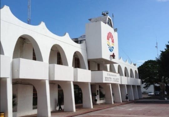 REDUCE EL AYTO DE BJ AL 70% SU PERSONAL EN OFICINAS PARA EVITAR AGLOMERACIONES