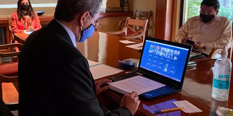 BUSCAN CONTENIDOS DE VIDA SALUDABLE DESARROLLAR EN NIÑAS, NIÑOS Y ADOLESCENTES NUEVOS HÁBITOS QUE PROCUREN SU BIENESTAR Y SALUD: SEP