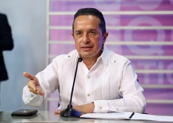 CARLOS JOAQUÍN EXPIDIÓ TRES ACUERDOS PARA PROTEGER LA SALUD DE LA GENTE Y AVANZAR EN LA RECUPERACIÓN ECONÓMICA