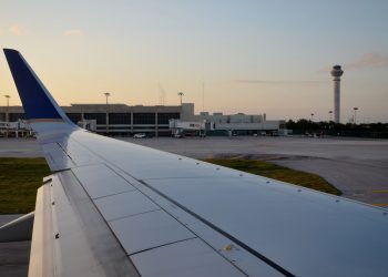 ANUNCIA AEROPUERTO 343 OPERACIONES PARA ESTE LUNES