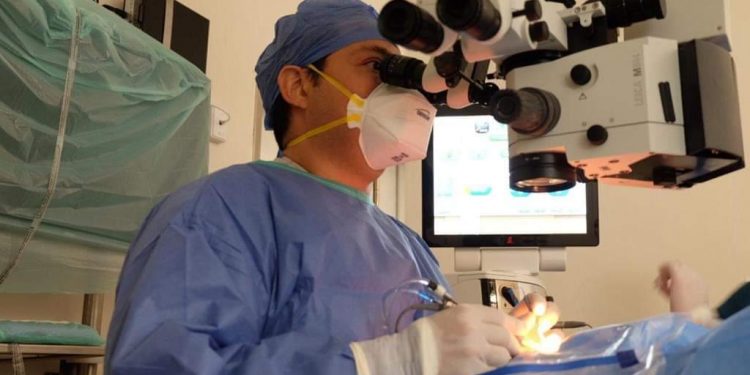 SE REÚNEN TITULARES DEL IMSS CAMPECHE Y QUINTANA ROO CON PACIENTES OPERADOS DE CATARATA