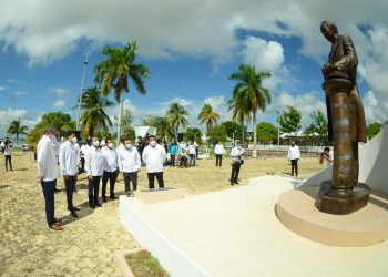 DIPUTADOS RECIBIRÁN BENDECIDA NAVIDAD DE 375 MIL PESOS A CADA UNO