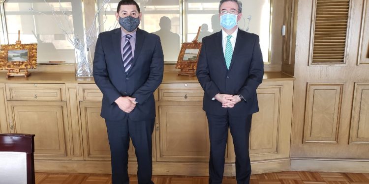 SE REUNIÓ EL SENADOR ALEJANDRO ARMENTA CON EL BANCO DE MÉXICO PARA INSTALAR UNA MESA TÉCNICA EN BENEFICIO DE LOS MIGRANTES MEXICANOS EN E.U.