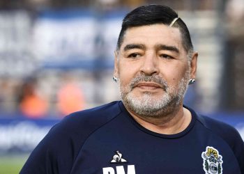 ORDENAN CONSERVAR CUERPO DE MARADONA PARA PRUEBAS DE PATERNIDAD