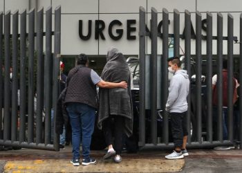 MUERE MUJER ESPERANDO PRUEBA DE COVID-19 EN QUERÉTARO