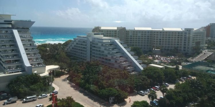 NUEVOS IMPUESTOS GENERARÁN FUGA DE TURISTAS DE QUINTANA ROO