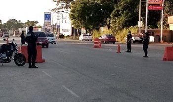 INSTALA POLICÍA ESTATAL FILTROS DE CONTROL  PARA REFORZAR MEDIDAS CONTRA EL COVID