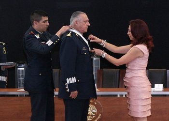 ALPES ABOGA POR LIMPIAR EL NOMBRE DEL GENERAL SALVADOR CIENFUEGOS