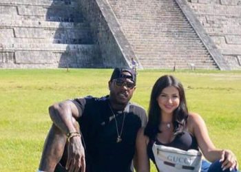 AROLDIS CHAPMAN ESTUVO DE VISITA EN QUINTANA ROO Y YUCATÁN… Y HASTA UNA LIMPIA SE HIZO
