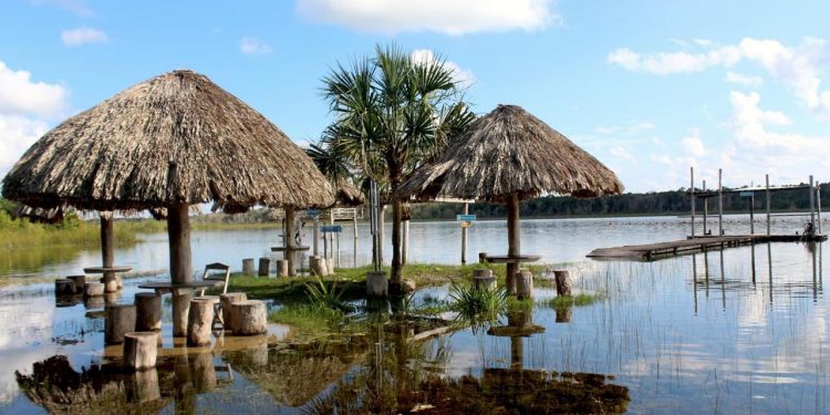 PROYECTO EJIDAL CERRADO POR LLUVIAS