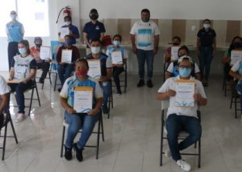 CONCLUYE CAPACITACIÓN SOBRE TEMAS NUTRICIONALES EN LA COJUDEQ