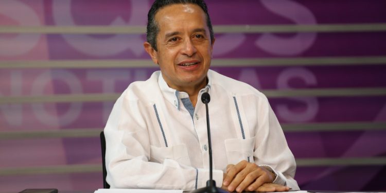 NO HABRÁ NUEVOS IMPUESTOS, NI INCREMENTO A LOS YA VIGENTES, QUE AFECTEN A LOS QUINTANARROENSES: CARLOS JOAQUÍN