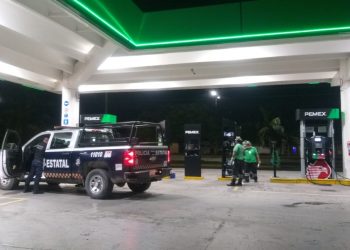 ASALTAN GASOLINERA FRENTE AL COLEGIO BOSTON