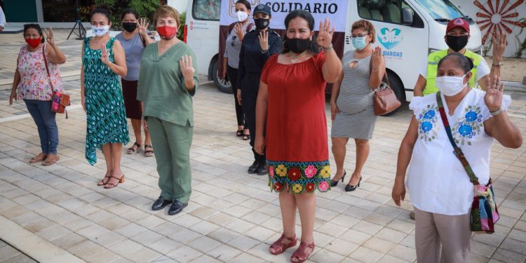 ENVÍO GOBIERNO DE LAURA BERISTAIN AYUDA HUMANITARIA A DAMNIFICADOS DE TABASCO