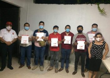 JÓVENES DE CHETUMAL SE INTEGRAN AL PARTIDO DEL TRABAJO