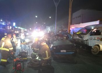 BOMBEROS LISTOS PARA ATENDER CUALQUIER PERCANCE EN FIESTAS DECEMBRINAS