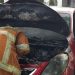 SUSTO POR INCENDIO DE AUTOMÓVIL EN LA VÍA PÚBLICA