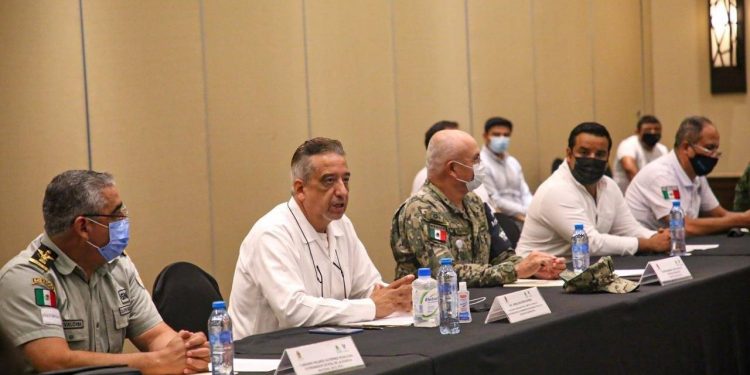 PARTICIPA AYUNTAMIENTO ISLEÑO EN MESA DE SEGURIDAD Y JUSTICIA DE COSTA MUJERES