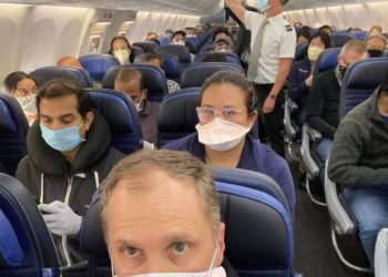 PASAJERO MUERE EN PLENO VUELO; PRESENTABA SÍNTOMAS DE COVID